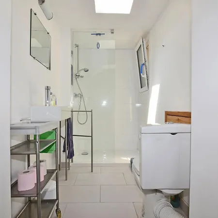 La Petite Cigale Nyaraló *